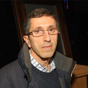 La labor de un director de un centro académico . ¿Cuáles son las tareas del director de un centro académico? Desde hacer una labor pedagógica, hasta todos los trámites burocráticos, pasando por coordinar y poner en sintonía las relaciones humanas para un trabajo mejor de todos, en este vídeo aprenderemos sobre los secretos de un colegio. 