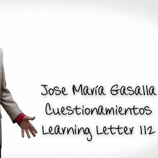 ¡Sé distinto que ayer!. Cuestionamientos learning letter 112.<br />
<br />
En este video premium trataré 3 temas centrales:<br />
<br />
1. tus barreras autolimitantes <br />
2. el descubrimiento de tu pasión <br />
3. el vivir en espacios positivos<br />
<br />
¿Podemos mejorar algo? ¿Merece la pena ser distinto que ayer? A través de 5 cuestionamientos, intentaré que conozcas estos 3 aspectos de tí mismo.<br />
<br />
¡Adelante!<br />
