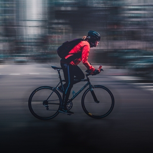 Medidas de seguridad que deben cumplir ciclistas y conductores